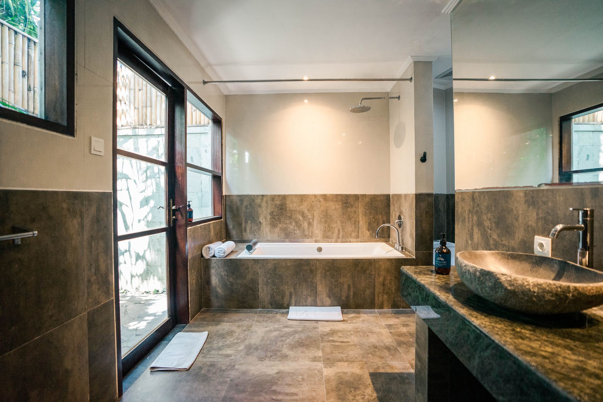 Shanti Estate Villa Cinta