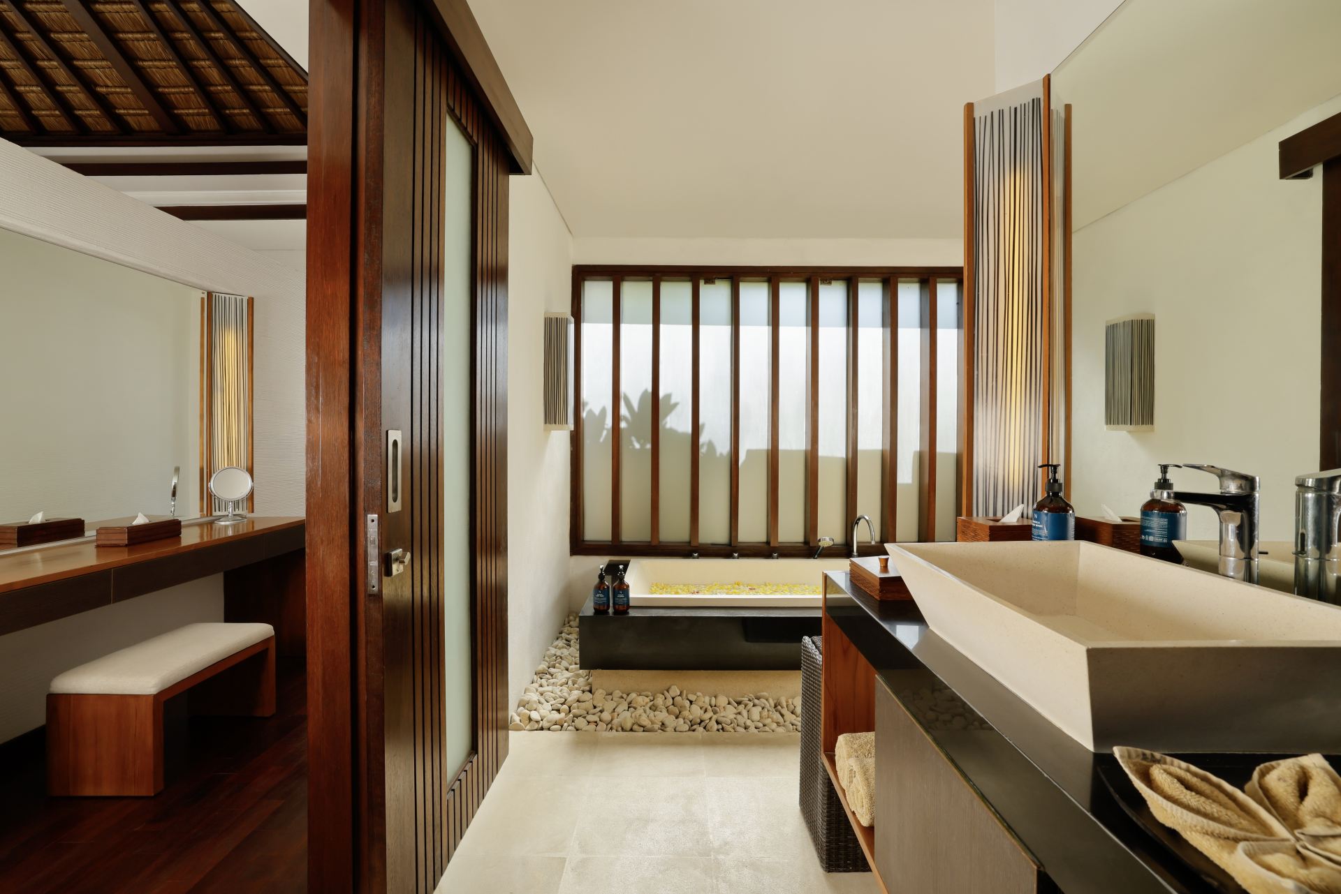 Jimbaran Bay Villas 3BR