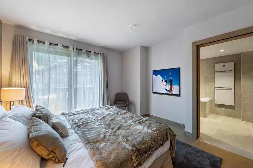 Penthouse Stallion D22