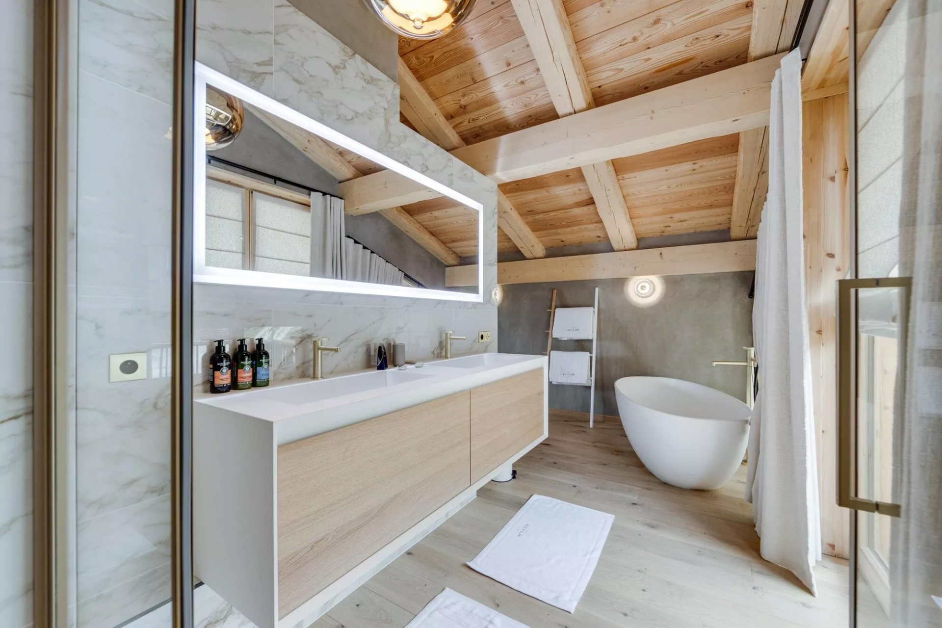 Bela Vya 1 Ski & Spa