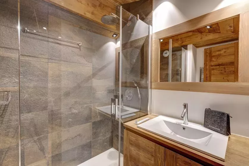 Apartment Grandes Bosses 703