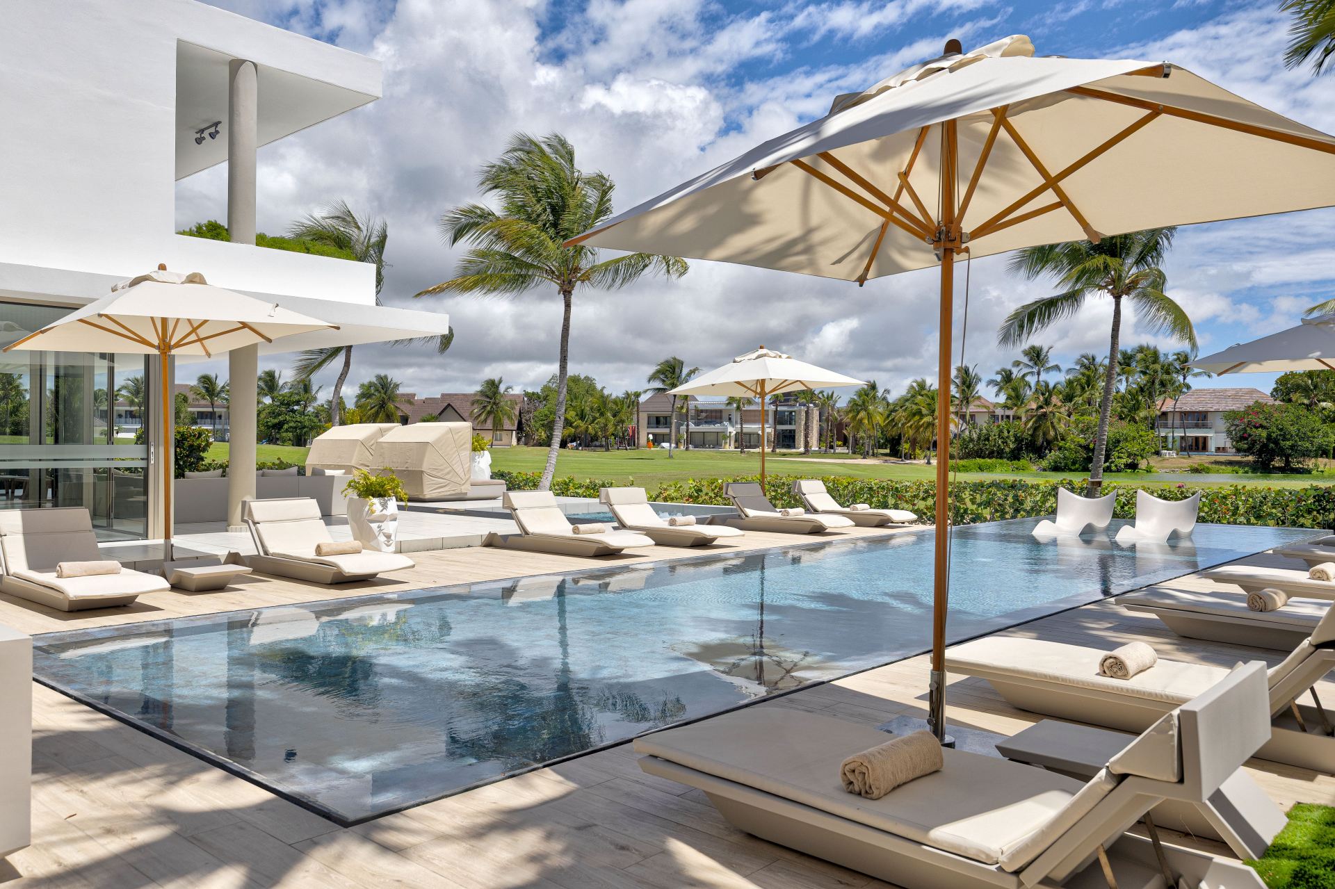 Villa Arrecife Royale