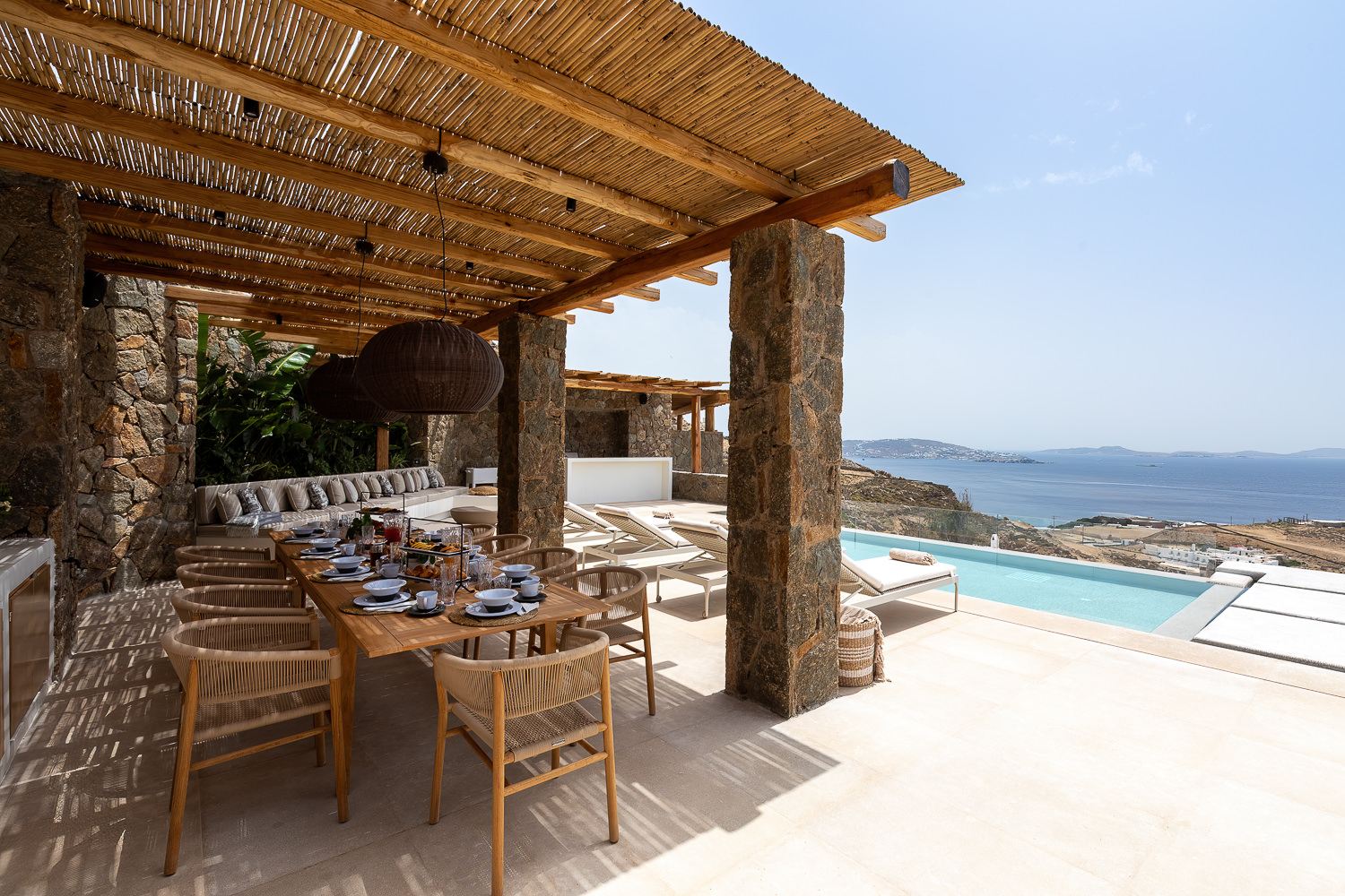 Horizon Analemma Villa