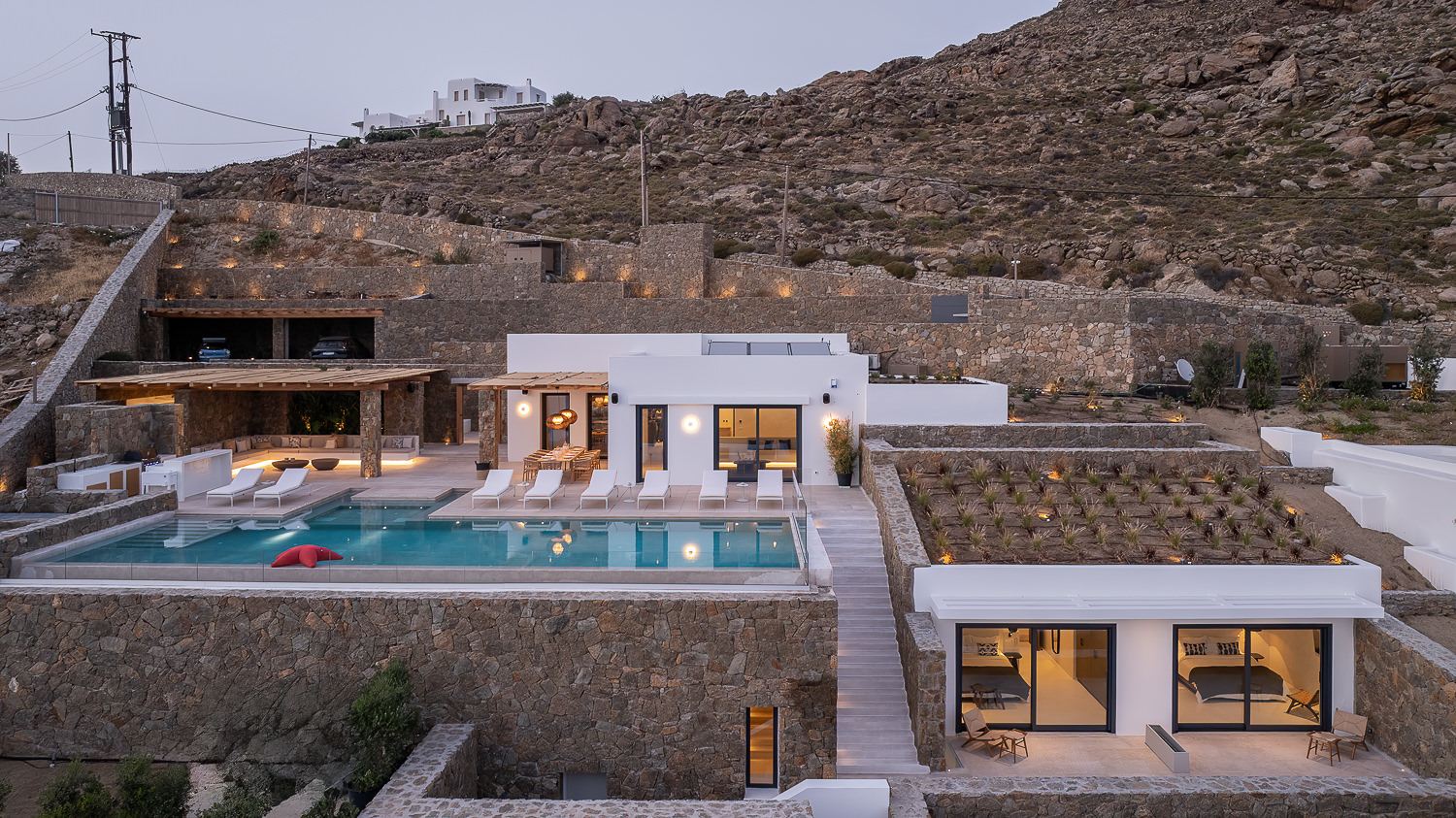 Horizon Breeze Villa