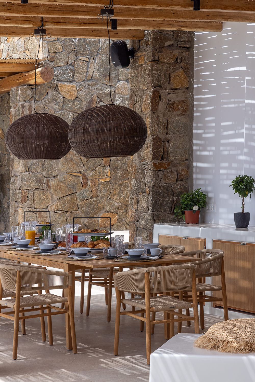 Horizon Analemma Villa