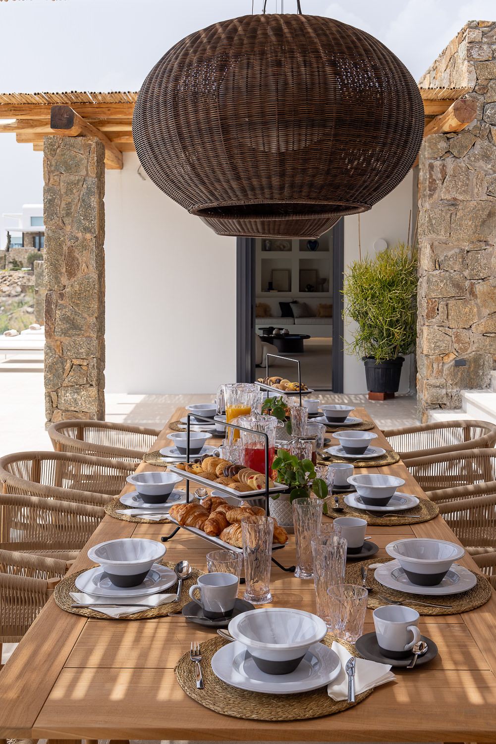 Horizon Analemma Villa