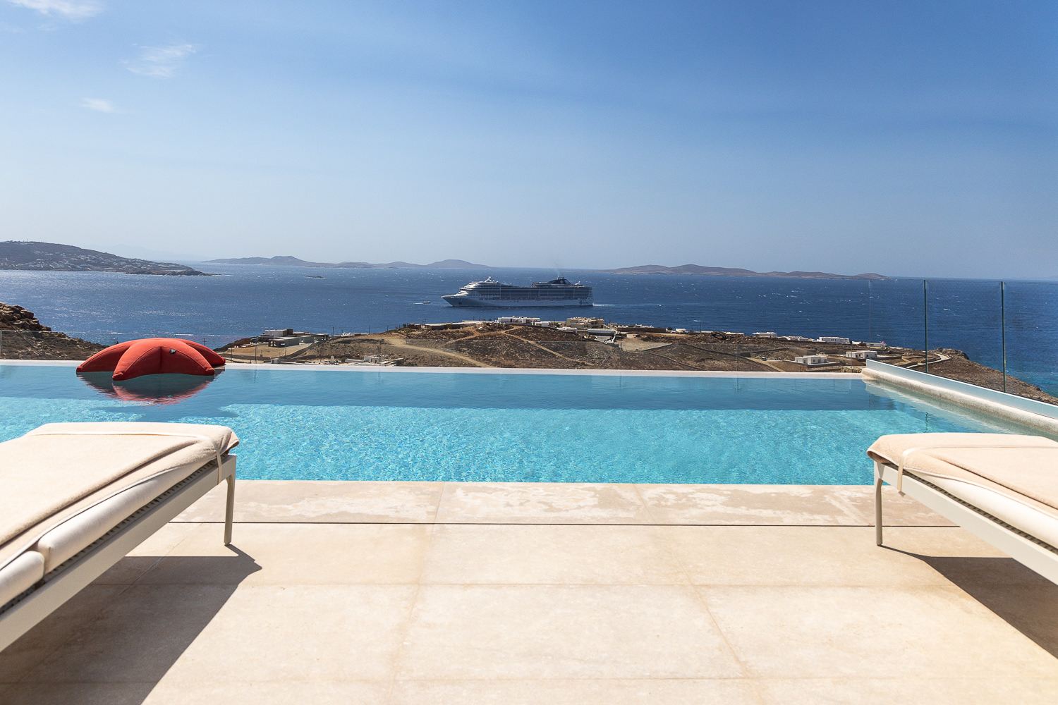 Horizon Analemma Villa