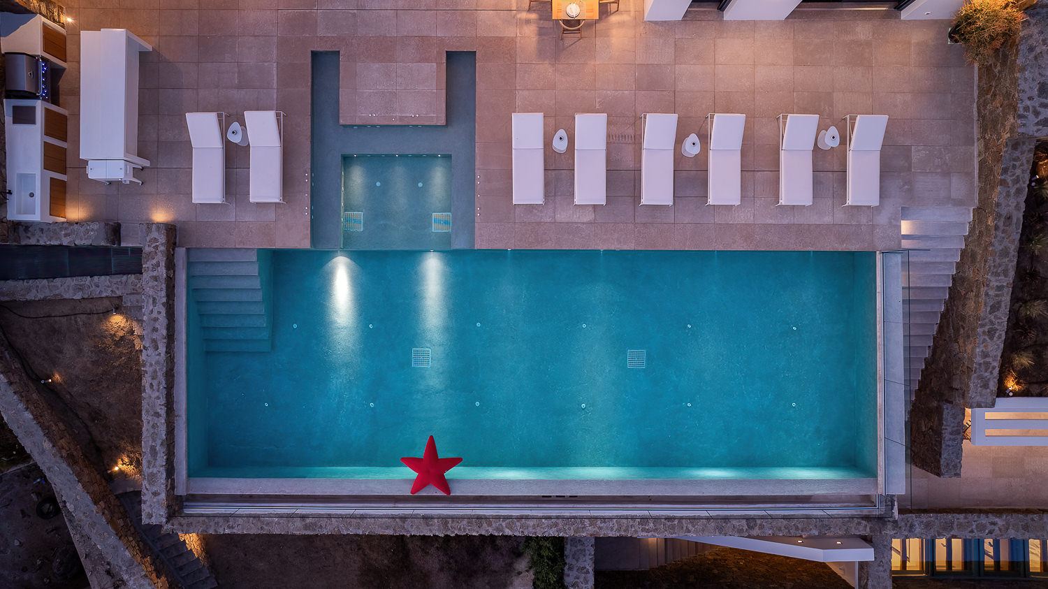 Horizon Breeze Villa