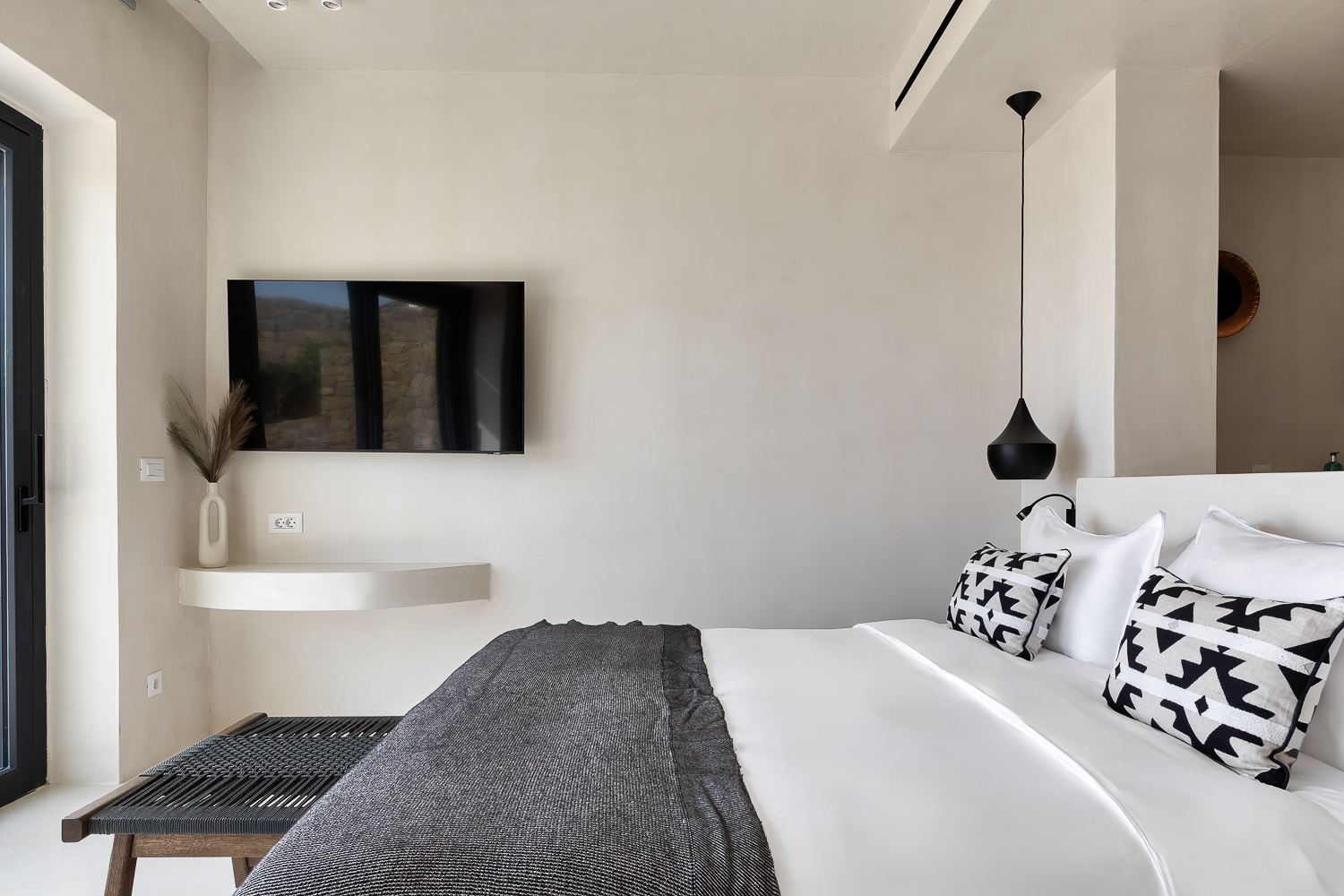 Horizon Breeze Villa