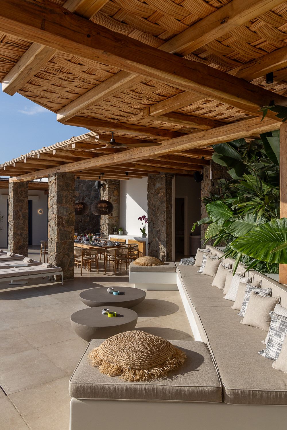 Horizon Analemma Villa