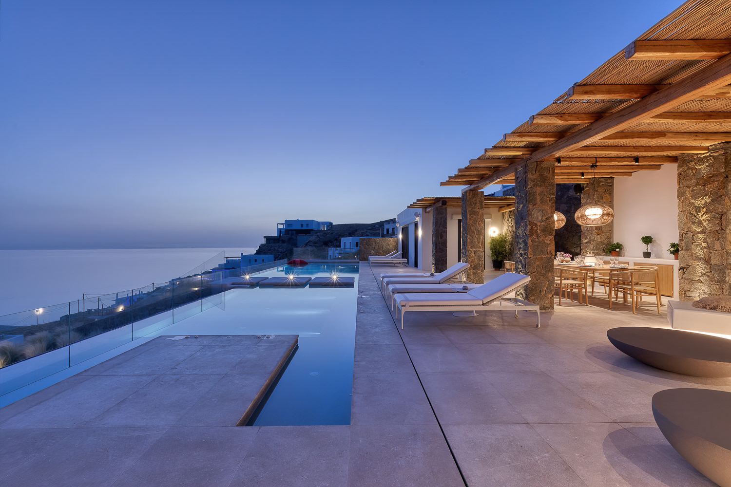 Horizon Analemma Villa