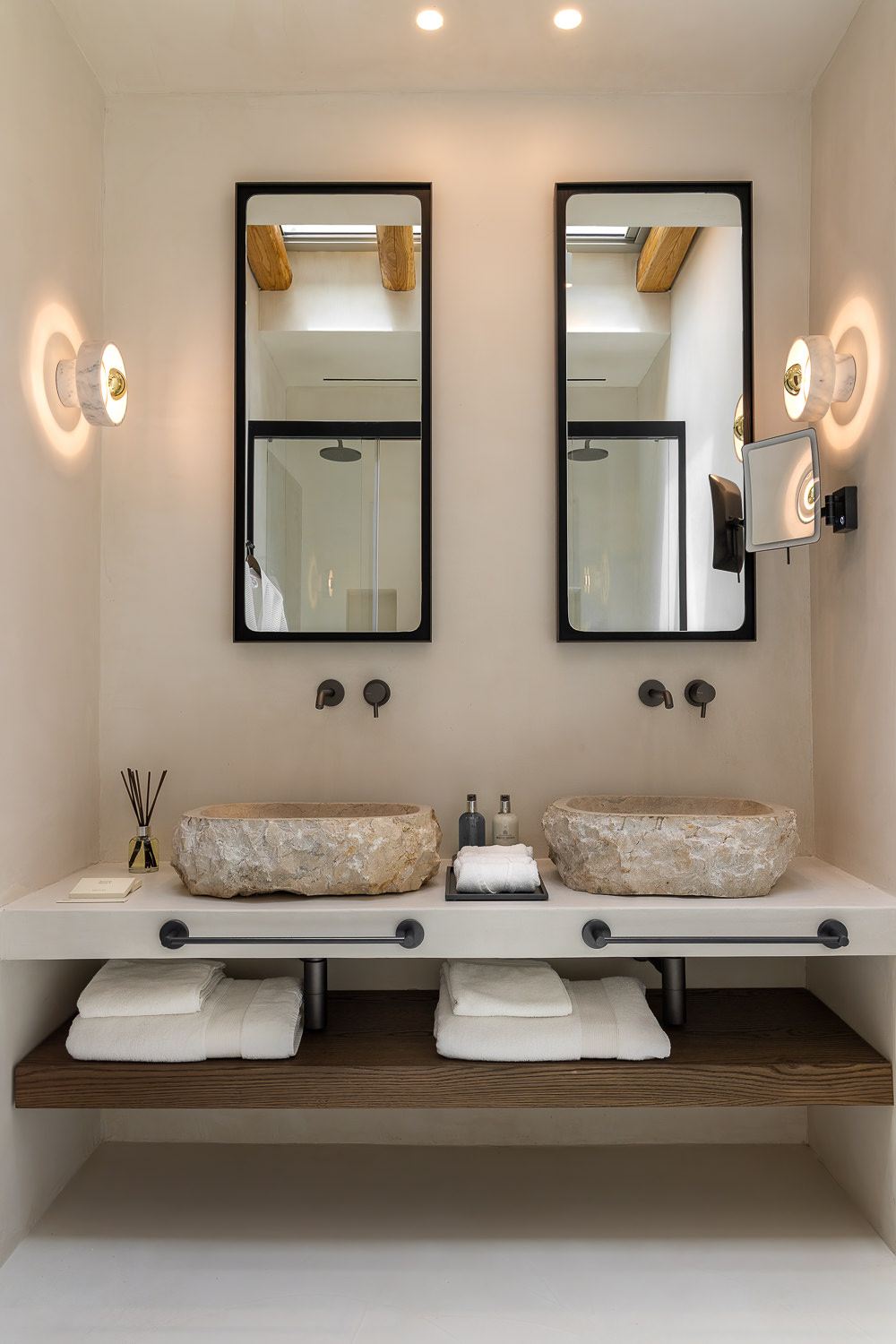 Horizon Breeze Villa