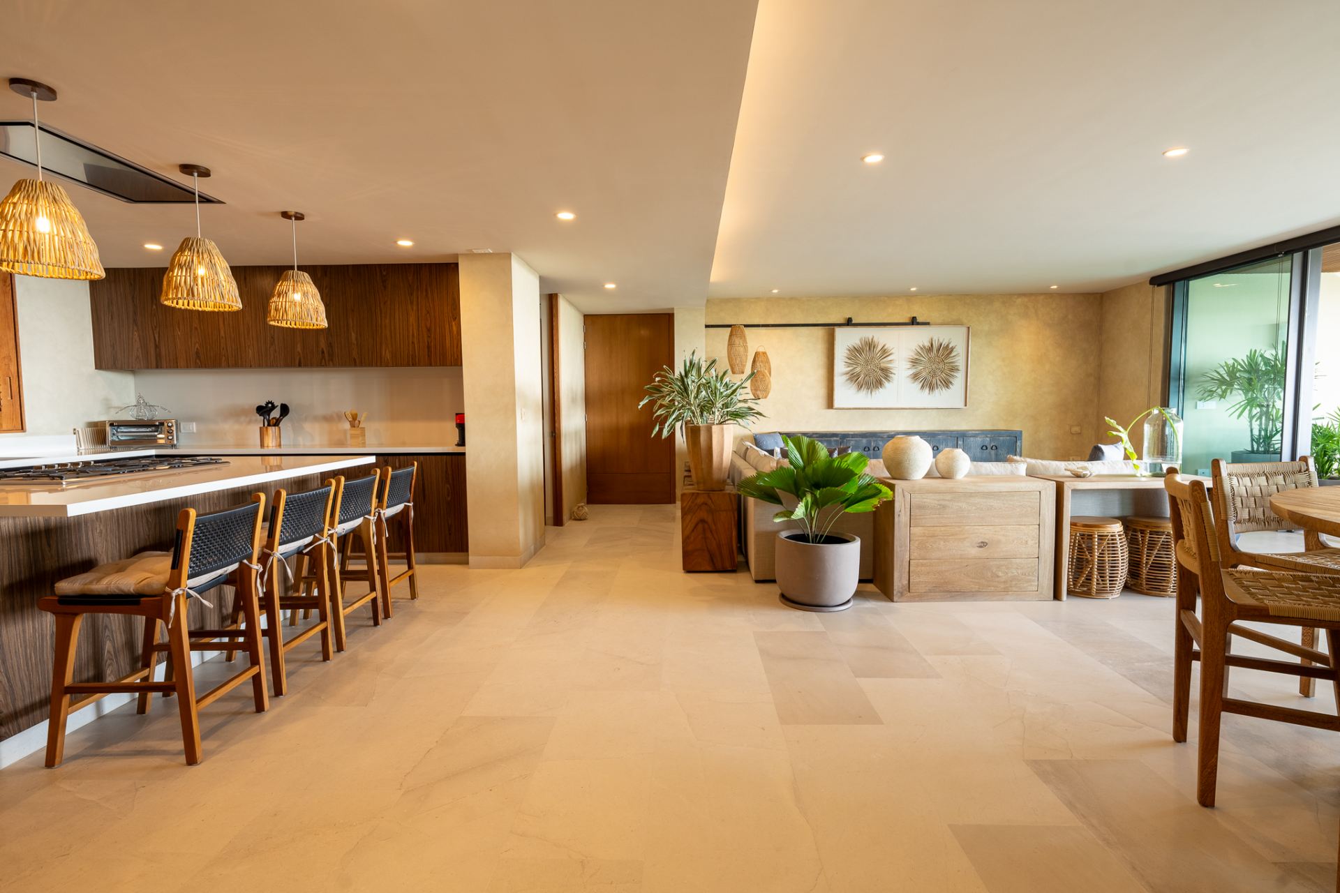 Villa Surf Residences 211