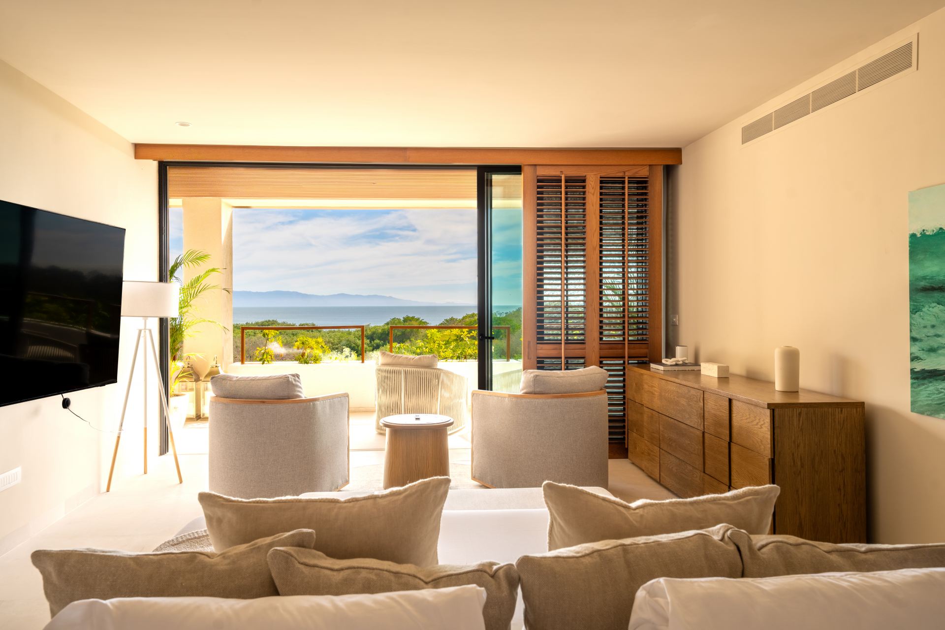 Villa Surf Residences 221