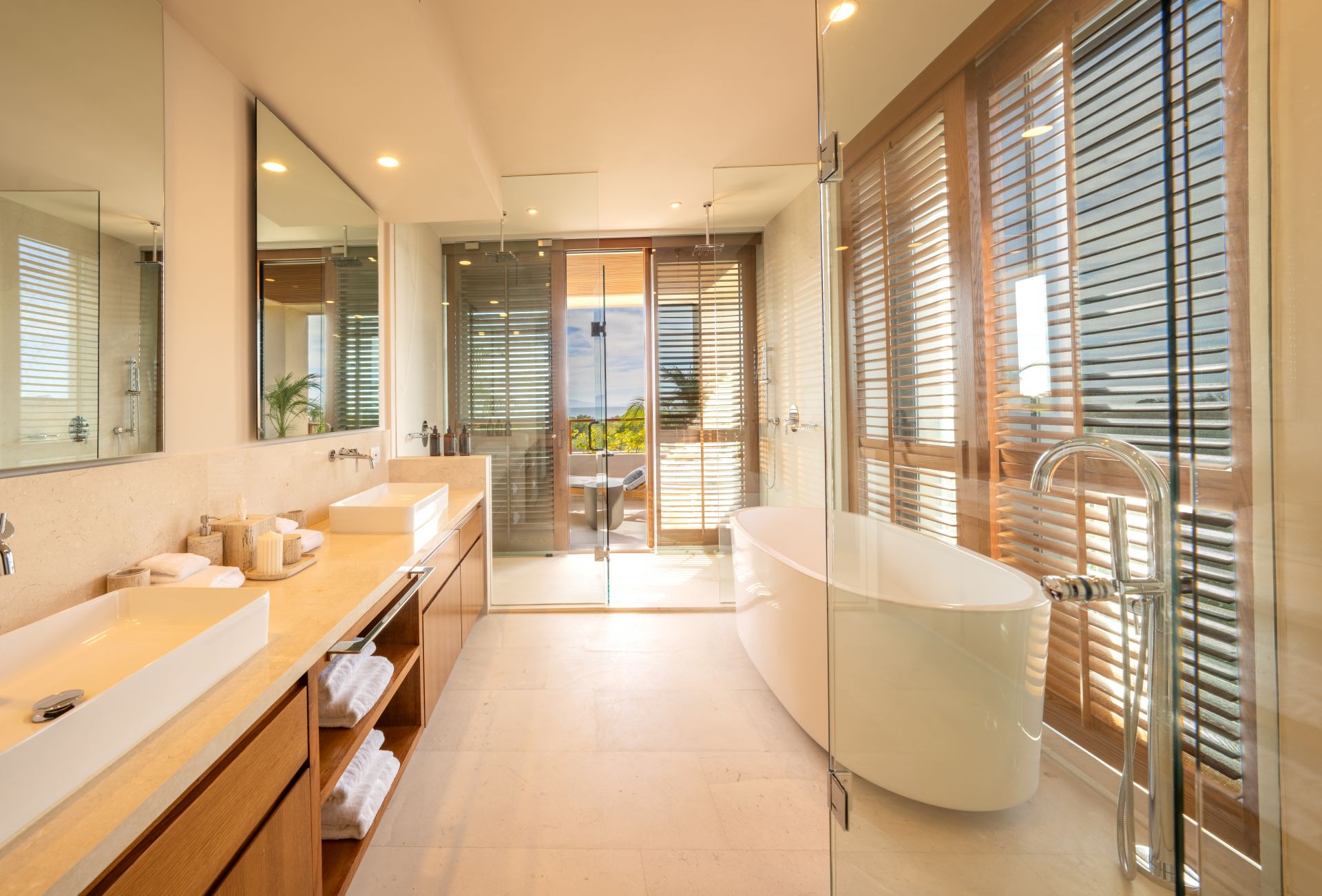 Villa Surf Residences 221