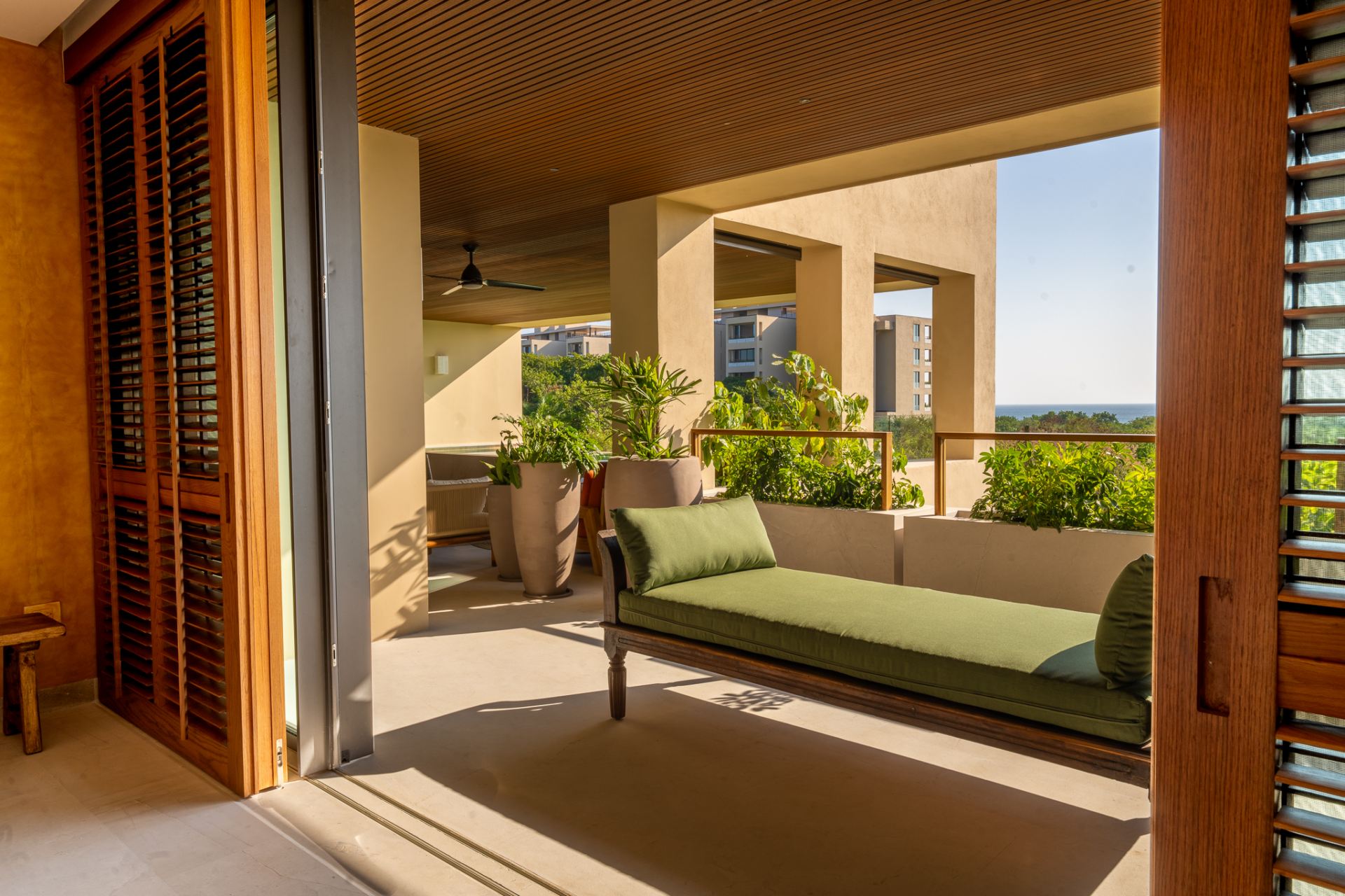 Villa Surf Residences 211