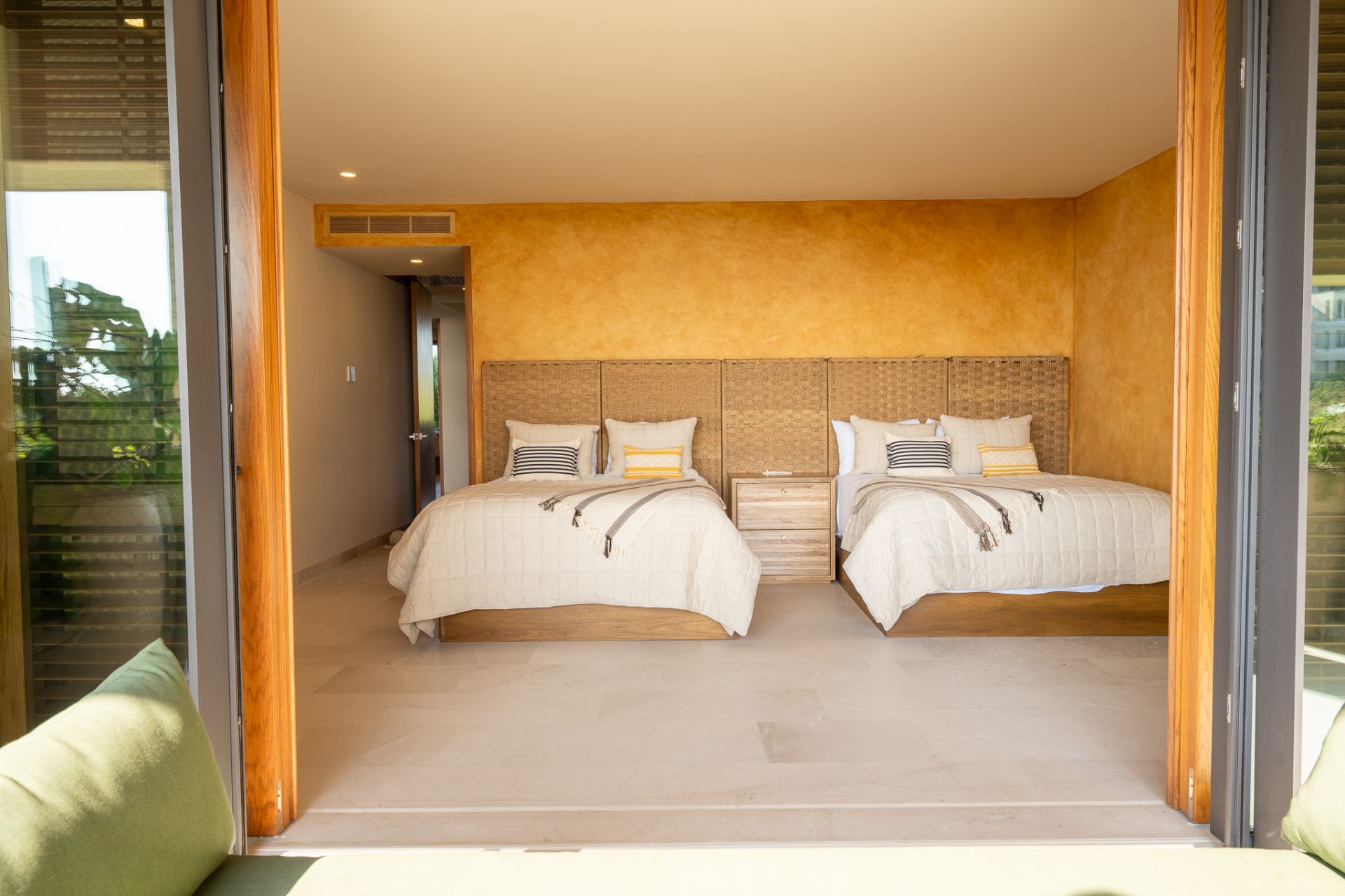 Villa Surf Residences 211