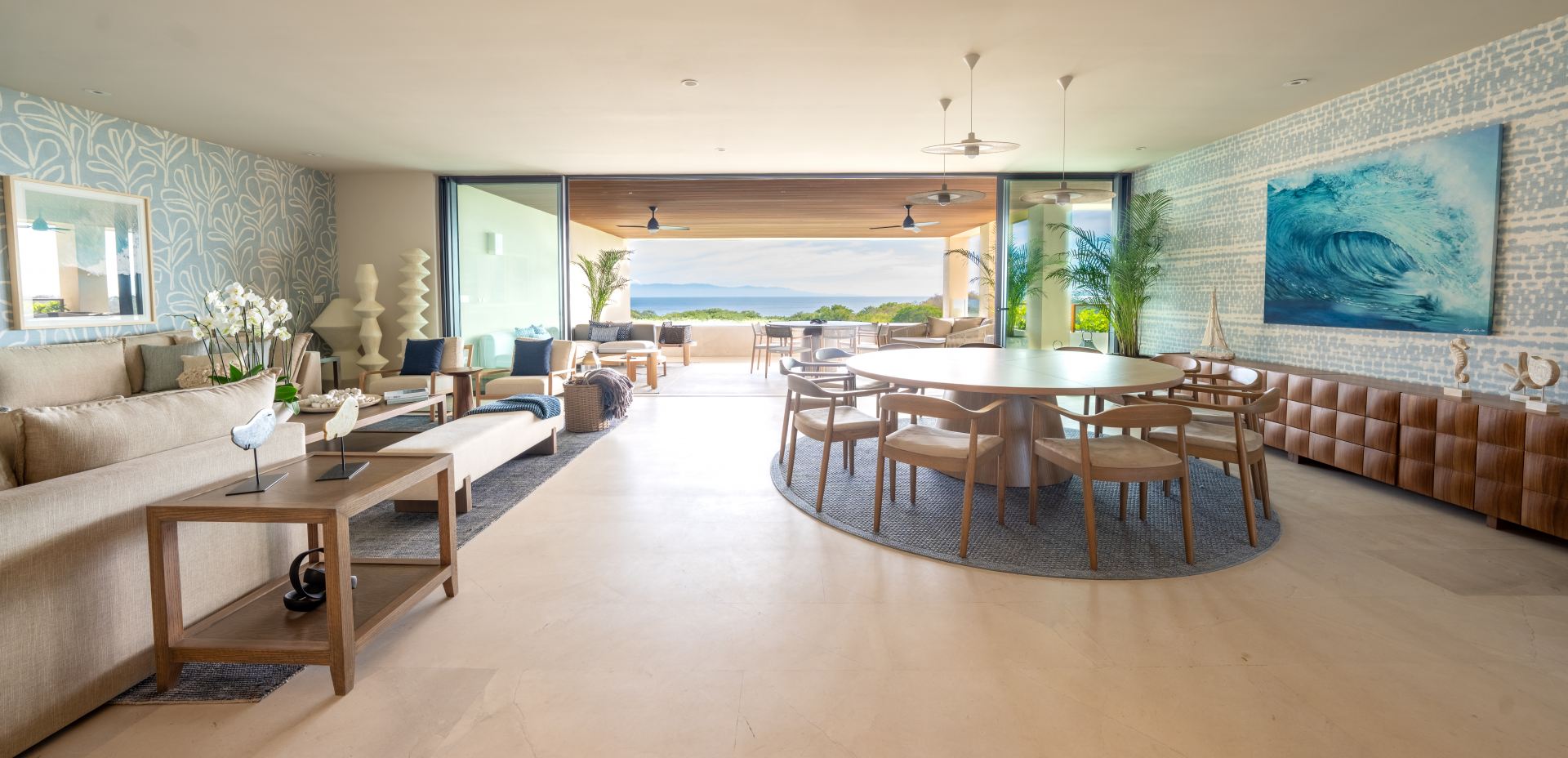 Villa Surf Residences 221