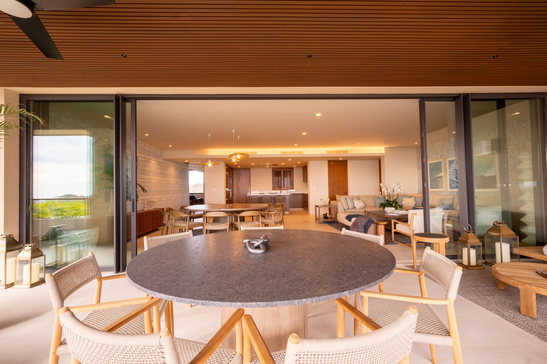 Villa Surf Residences 221