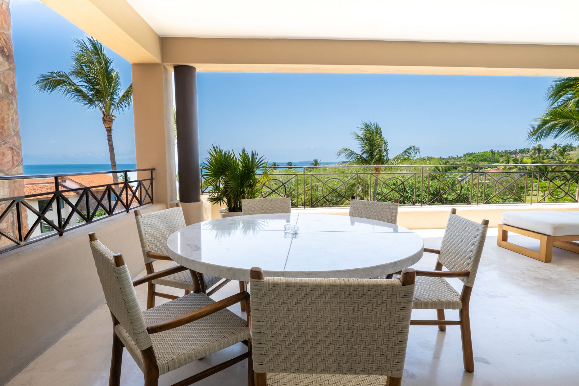 Villa Hacienda de Mita 705