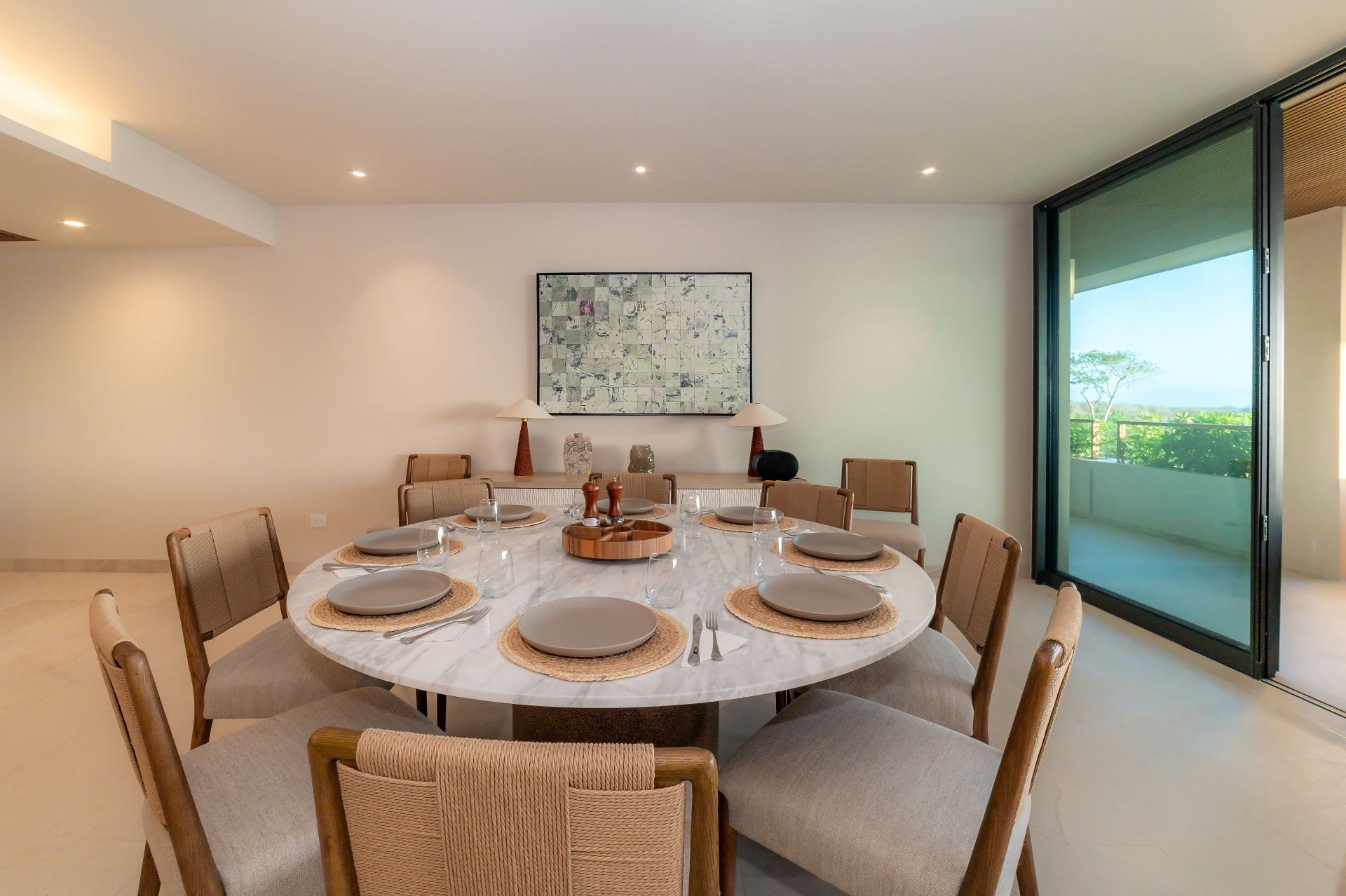 Villa Surf Residences 312