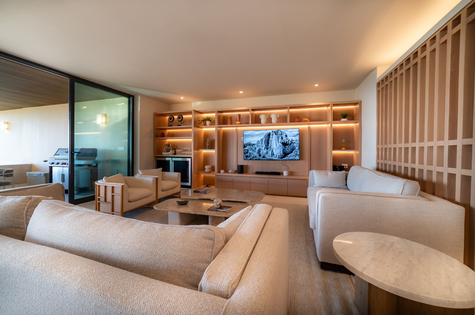 Villa Surf Residences 312