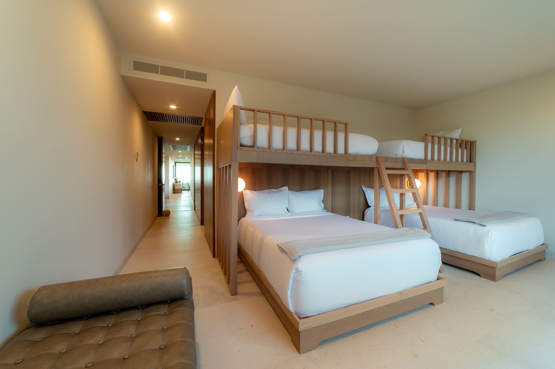 Villa Surf Residences 312