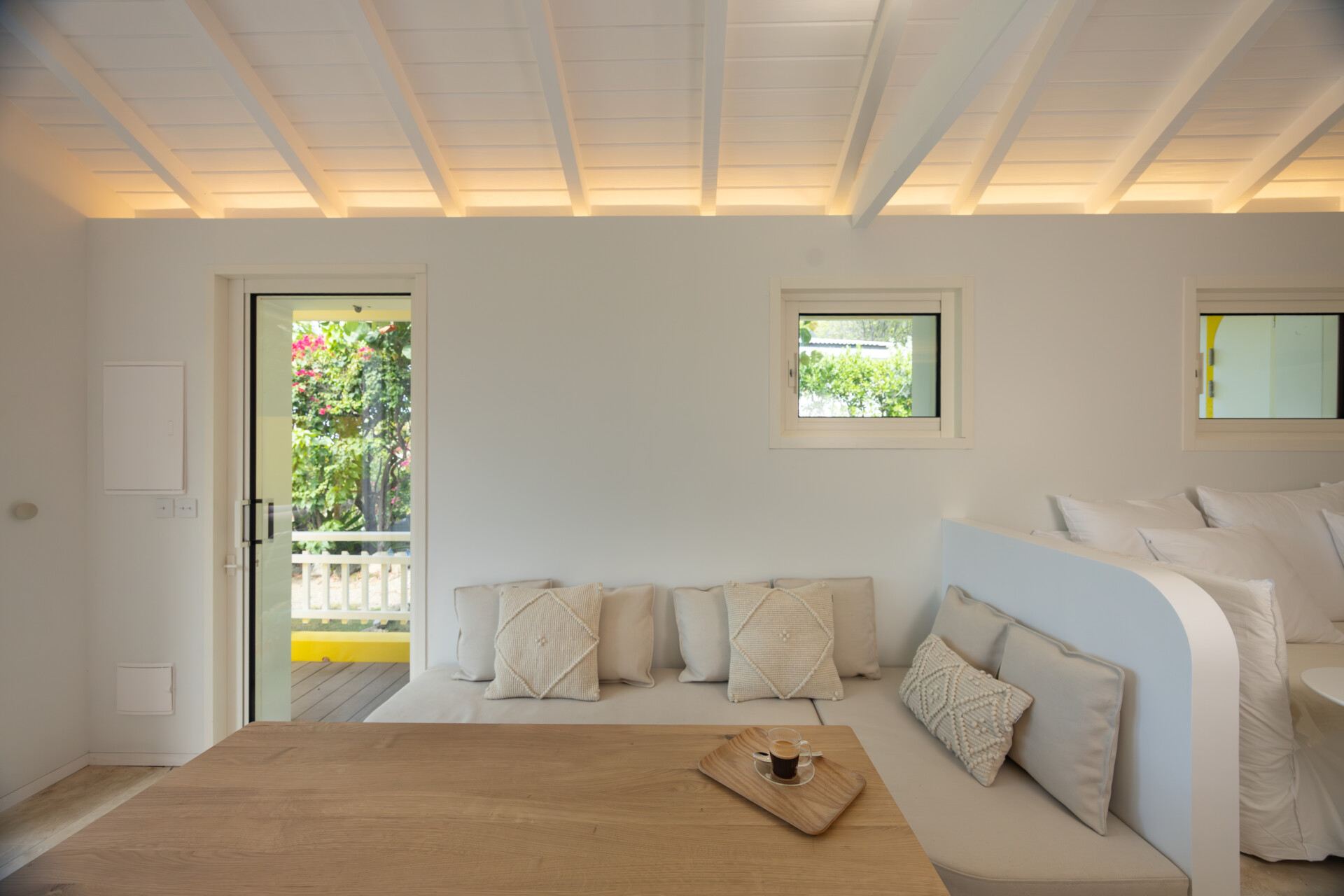 Villa The Yellow Hut