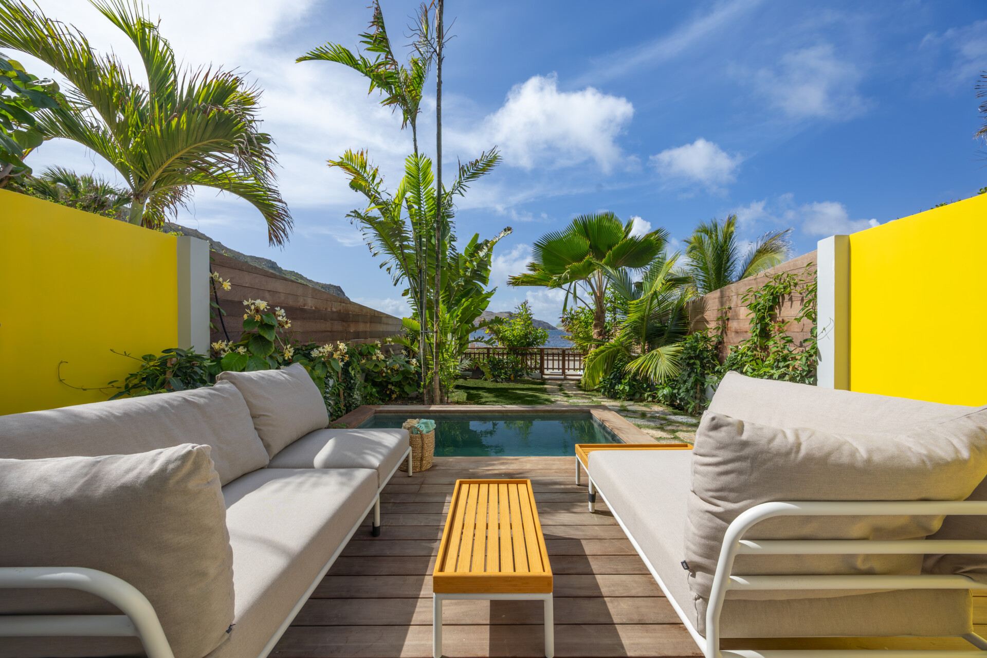 Villa The Yellow Hut