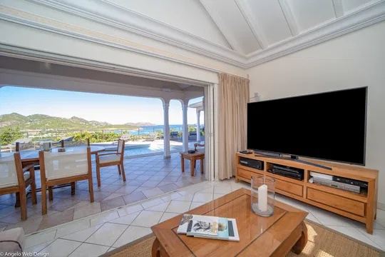 Villa Acajous Estate