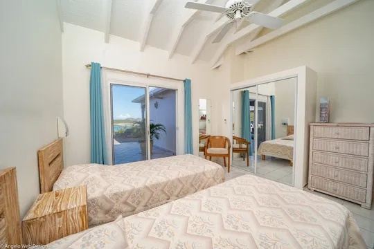 Villa Acajous Estate