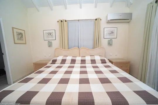 Villa Acajous Estate