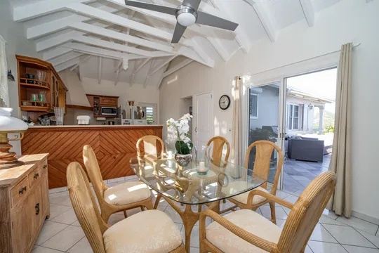 Villa Acajous Estate