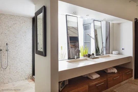 Villa Amancaya Estate