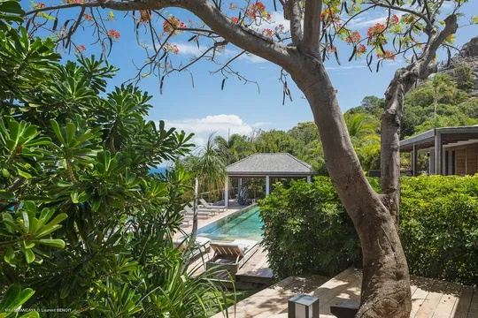 Villa Amancaya Estate