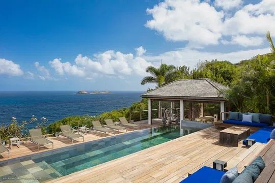 Villa Amancaya Estate