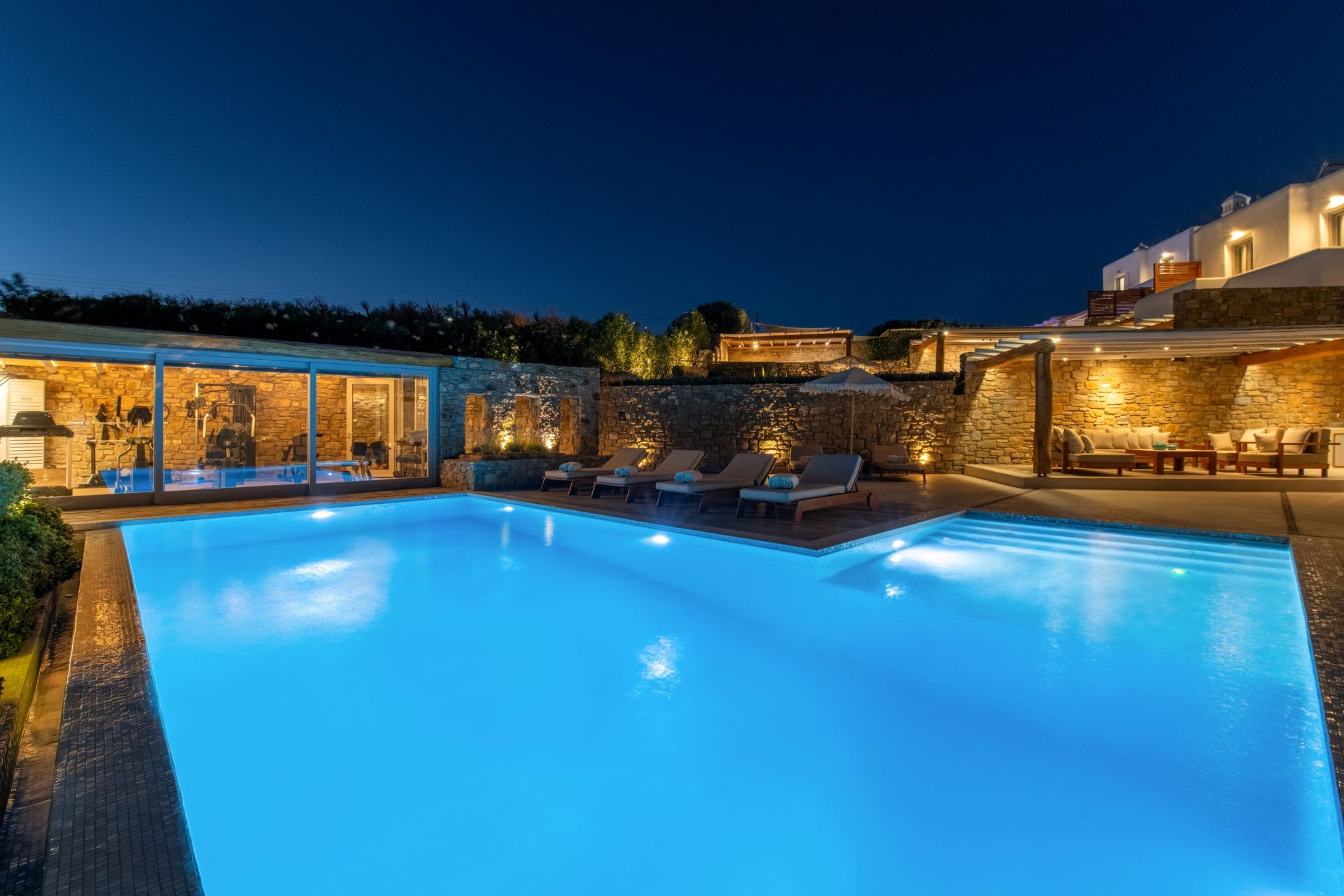 M4 Mykonos Villa