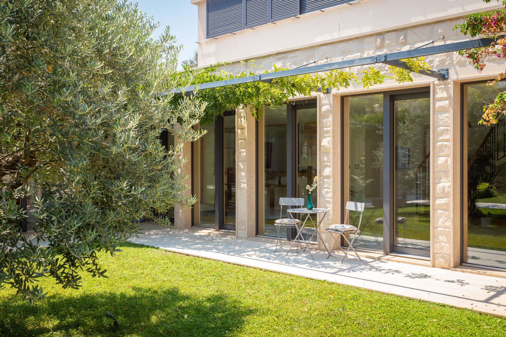 Tranquility Luxury Estate