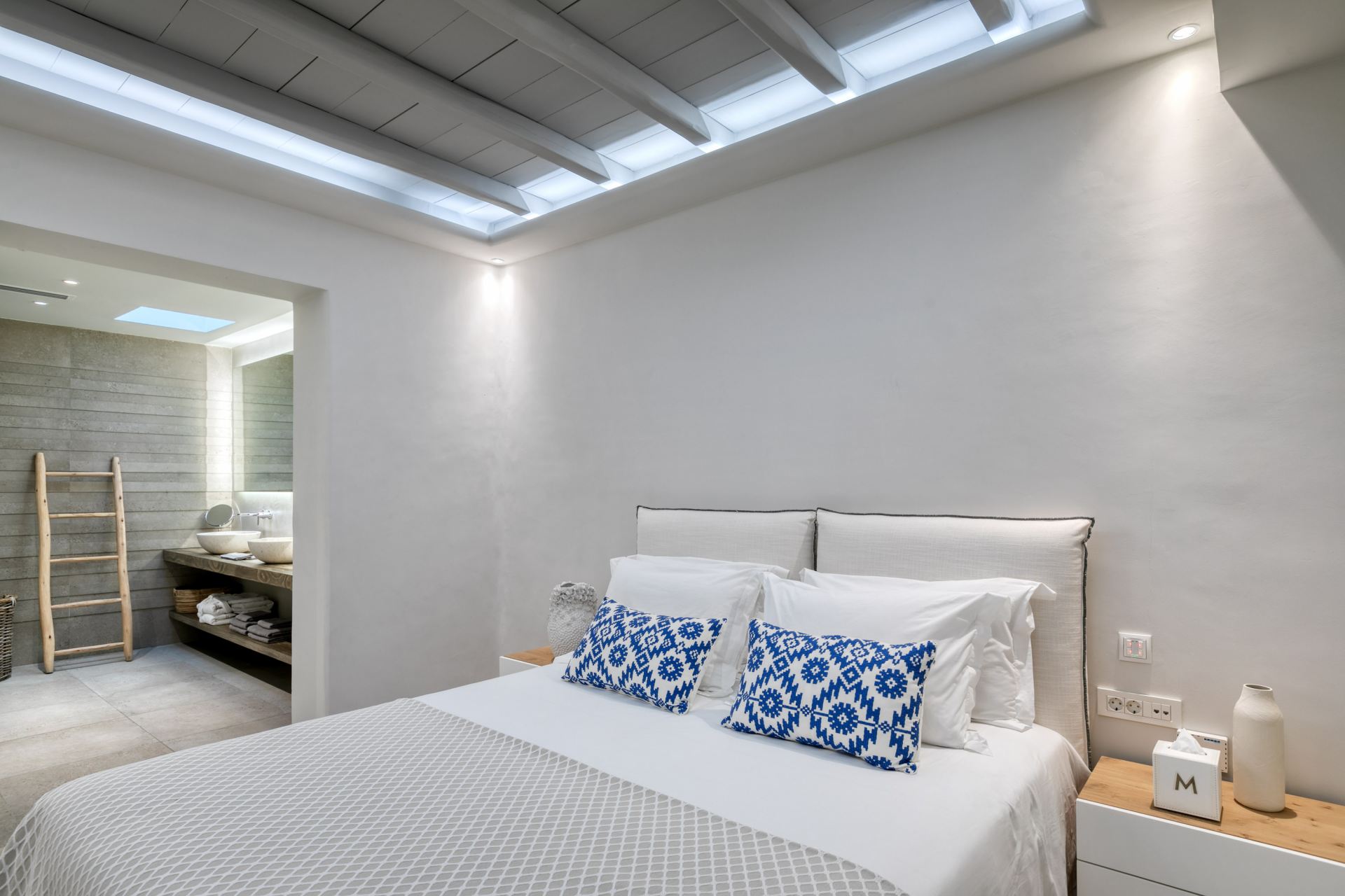 M4 Mykonos Villa