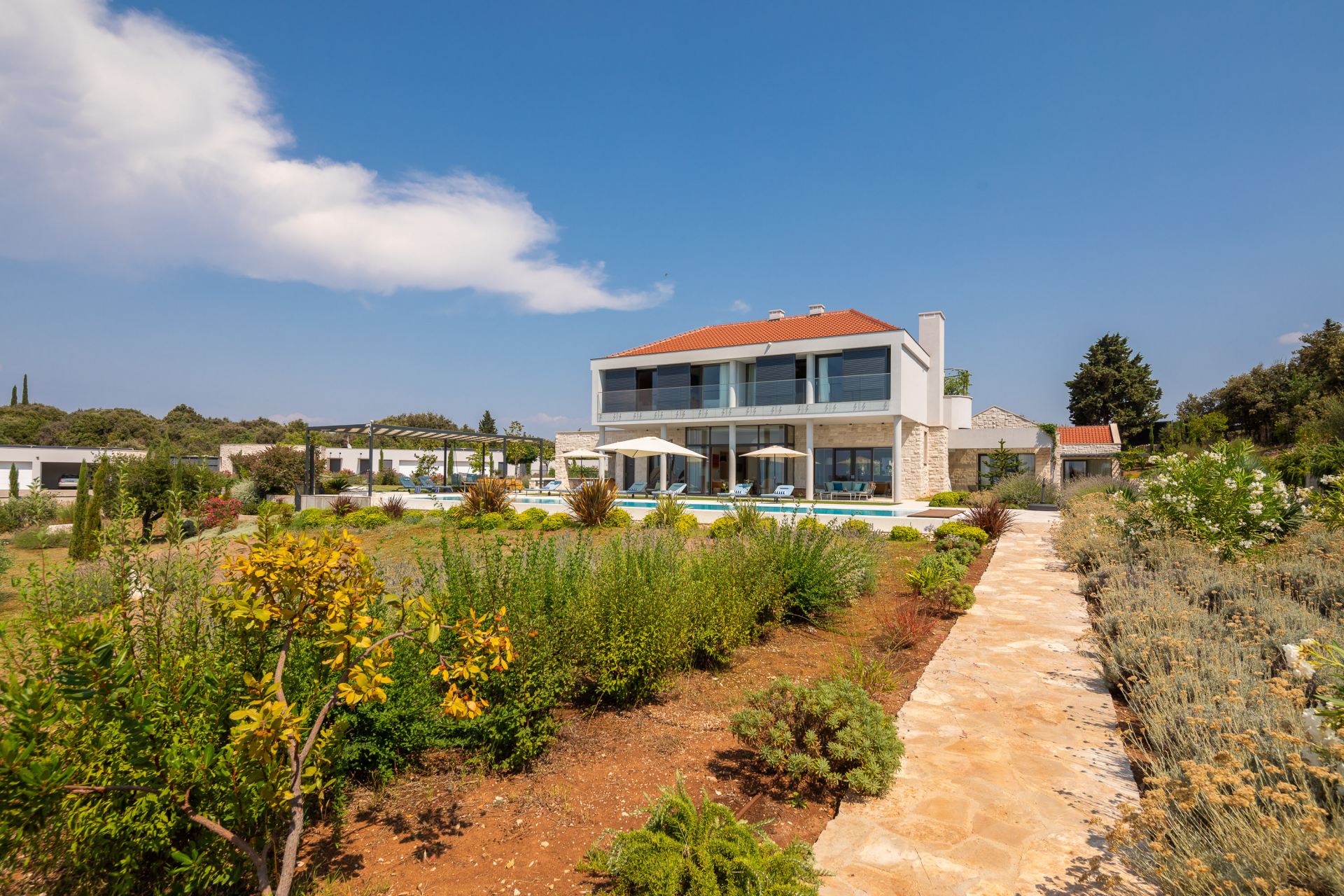 Tranquility Luxury Estate