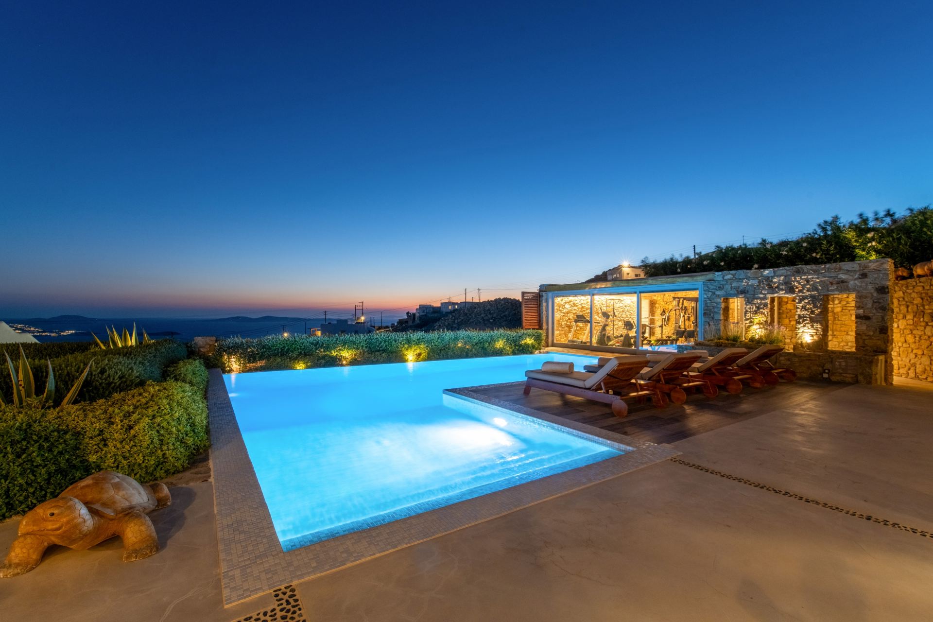 M4 Mykonos Villa