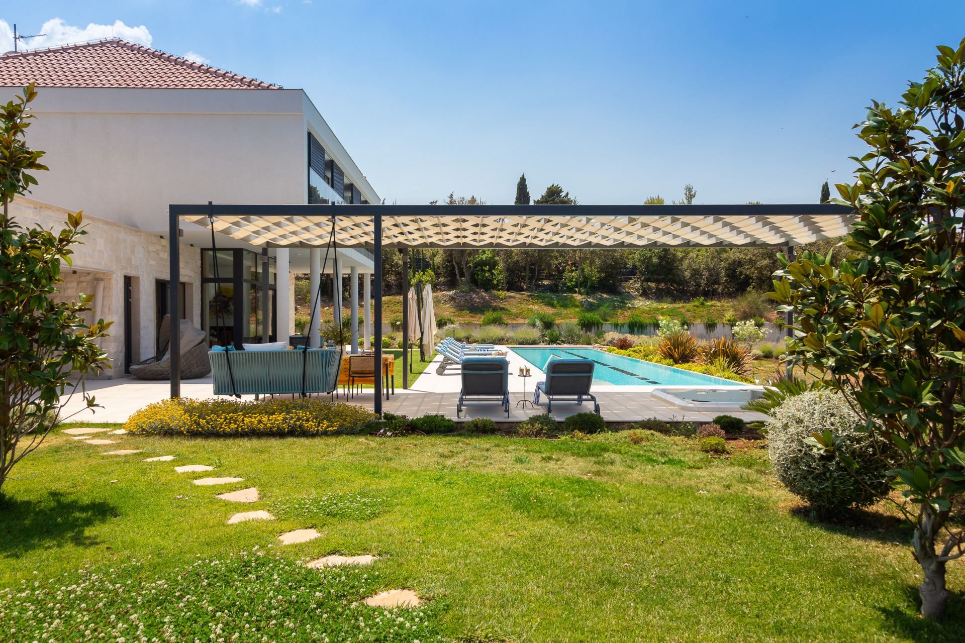 Tranquility Luxury Estate