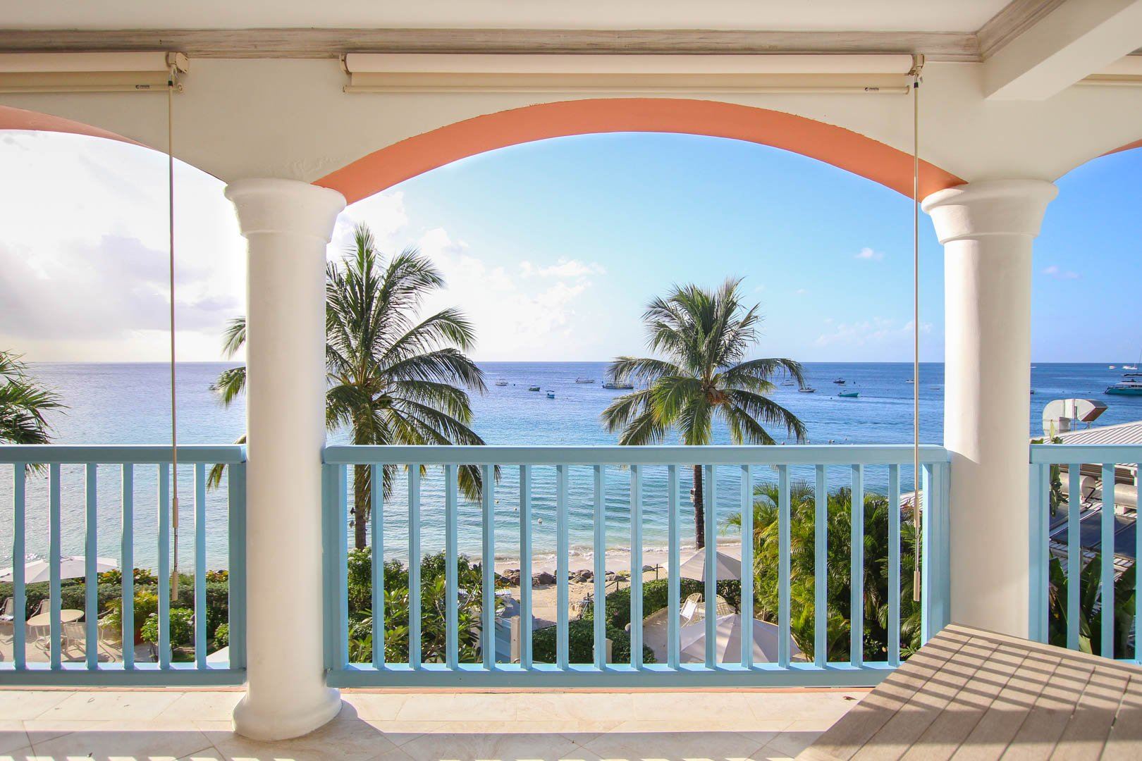 Villas On The Beach 305