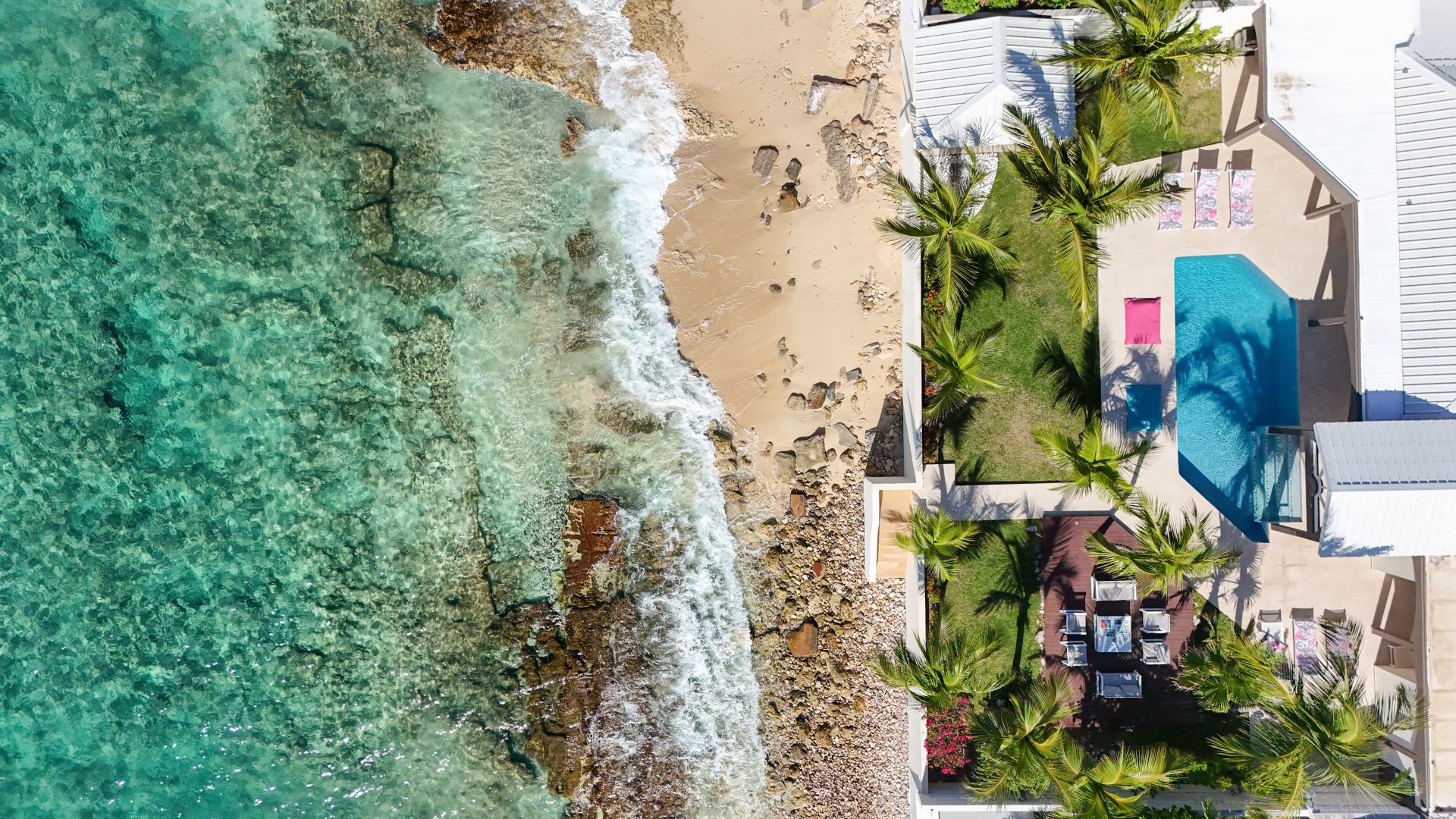 Villa Beach Secrets-Beacon Hill