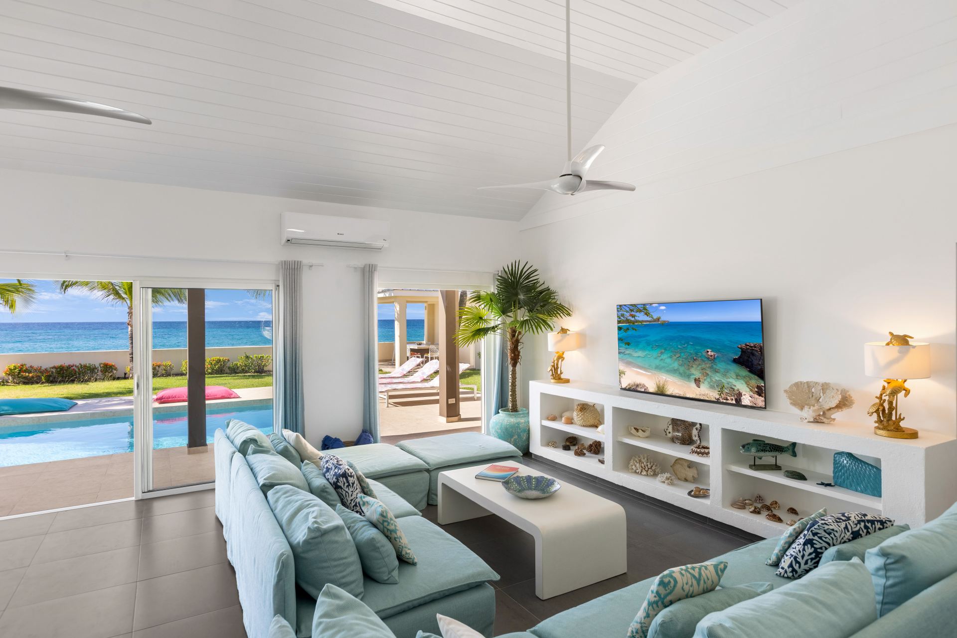 Villa Beach Secrets-Beacon Hill