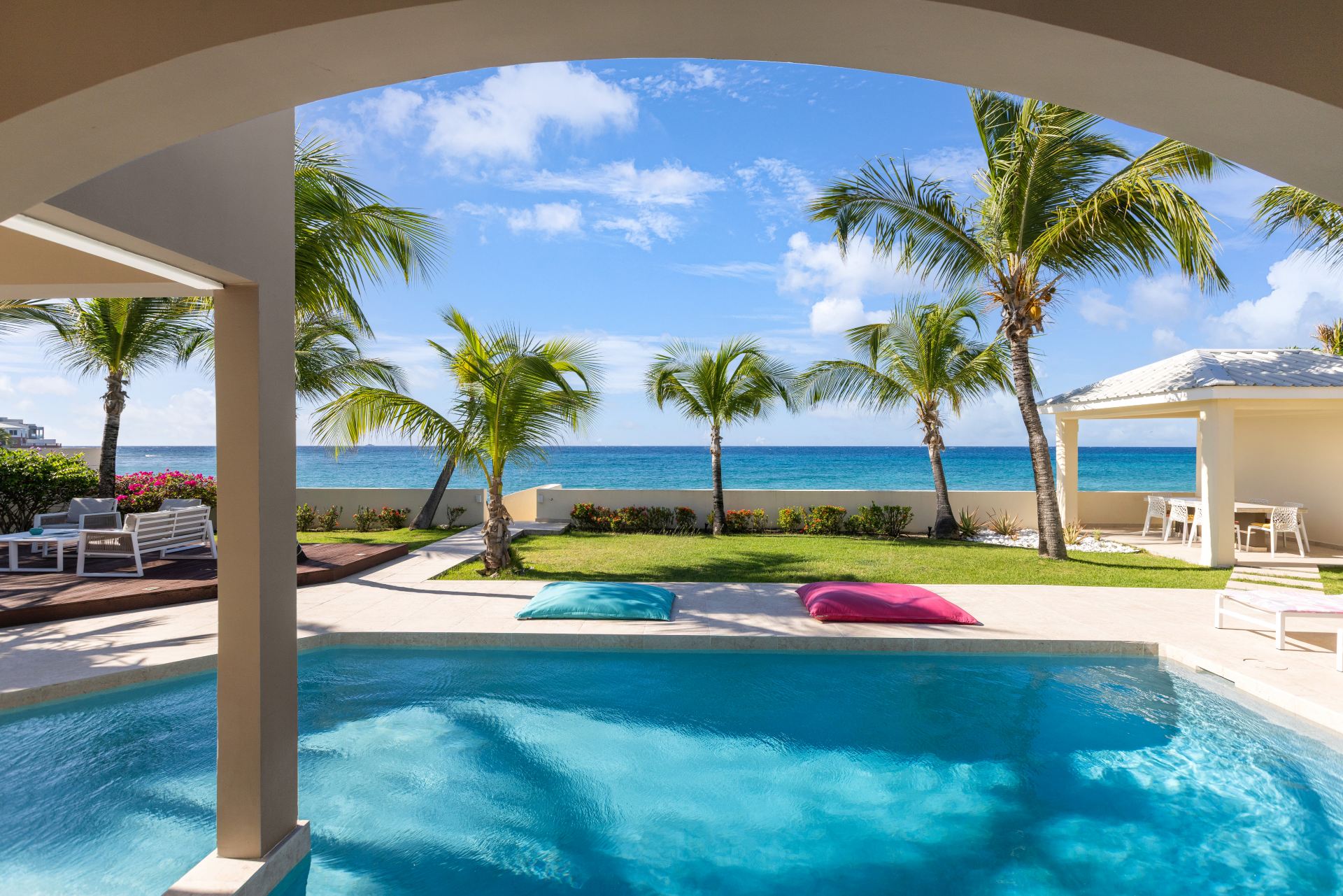 Villa Beach Secrets-Beacon Hill