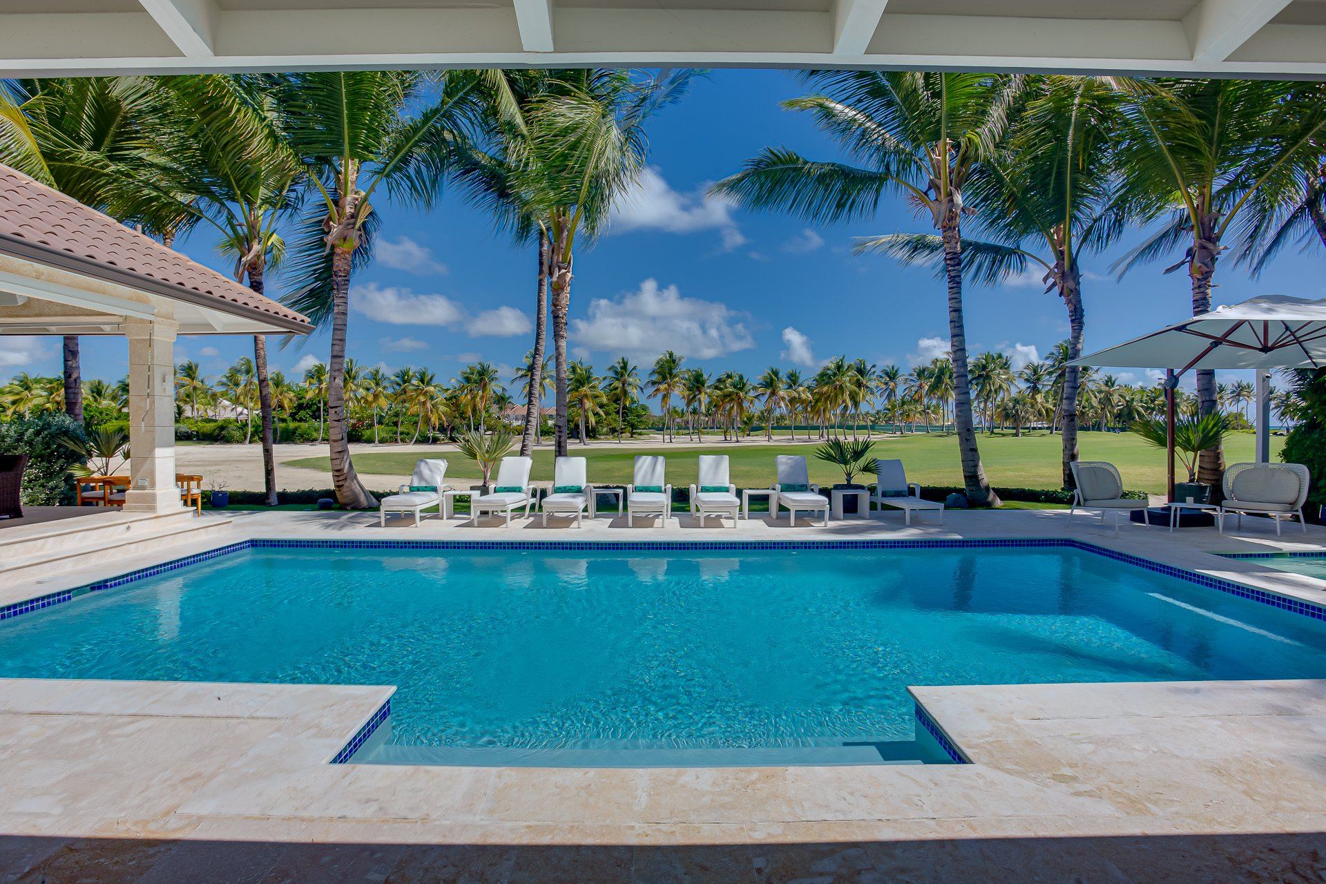 Villa Tortuga Bay D8