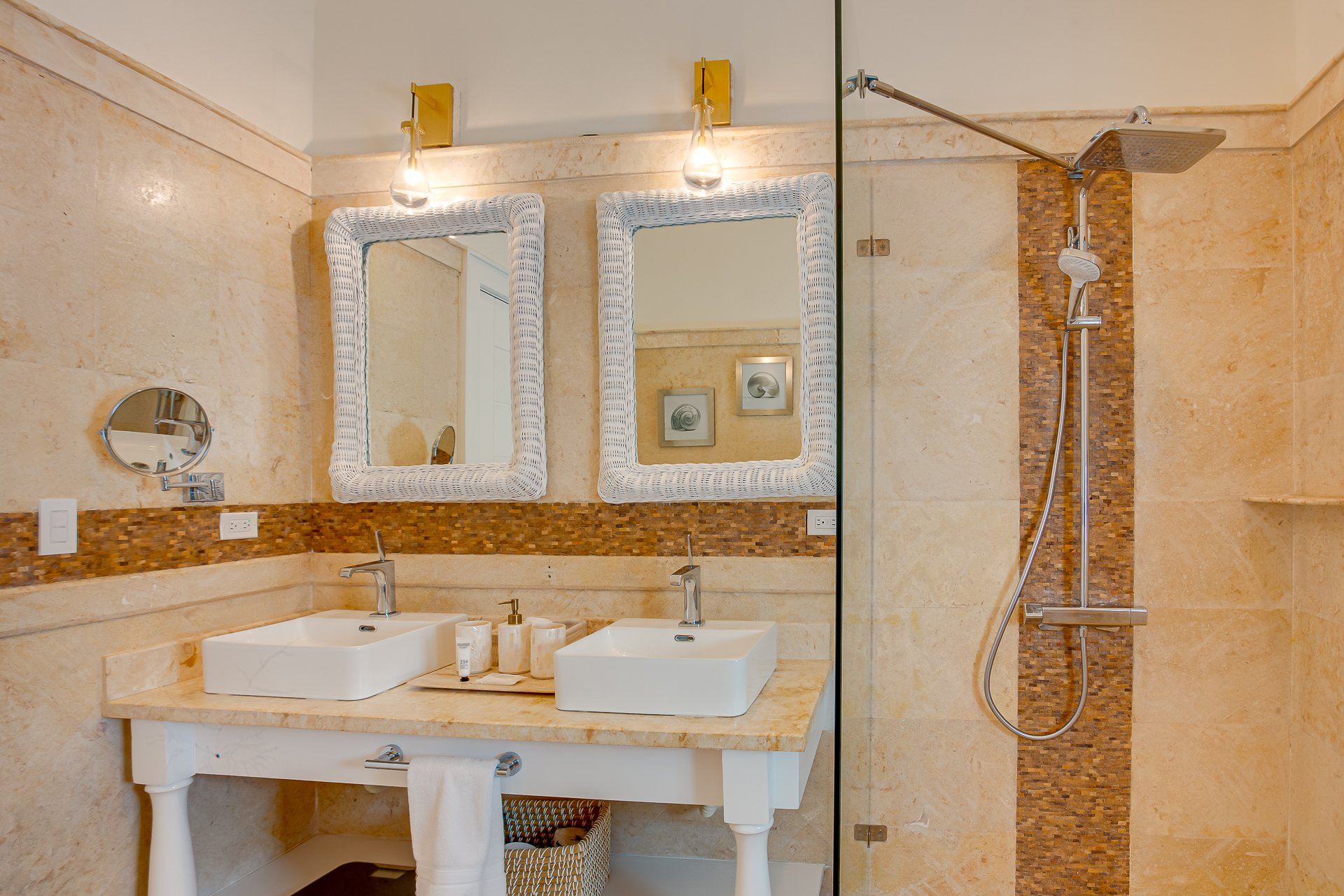 Villa Tortuga Bay D8