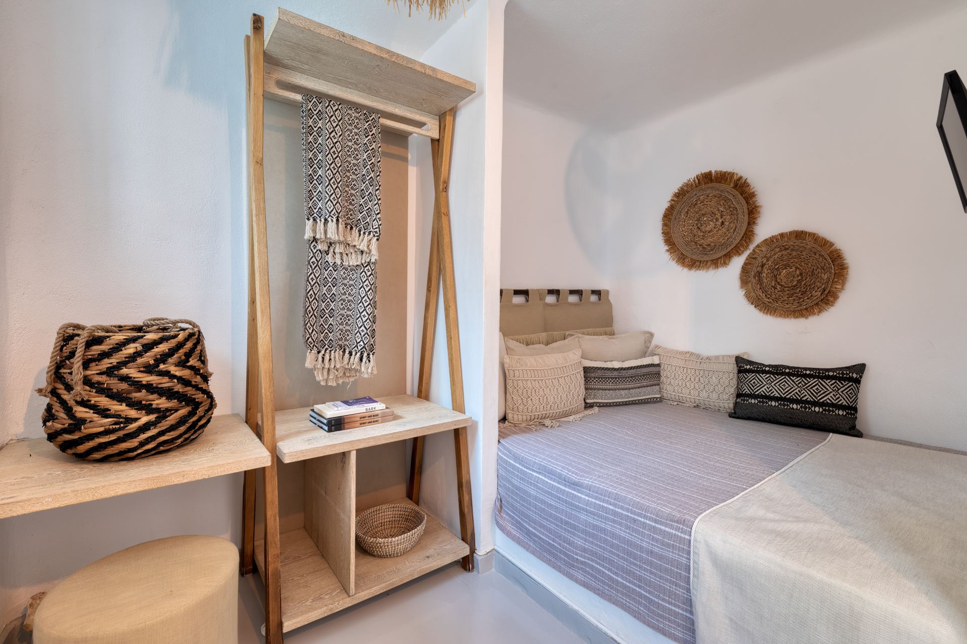 Agia Thalassa - Paros