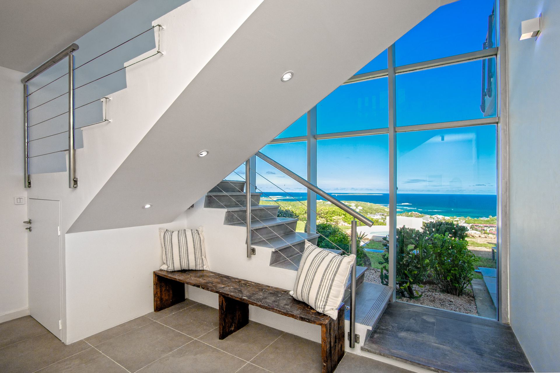 Villa Five Minutes More